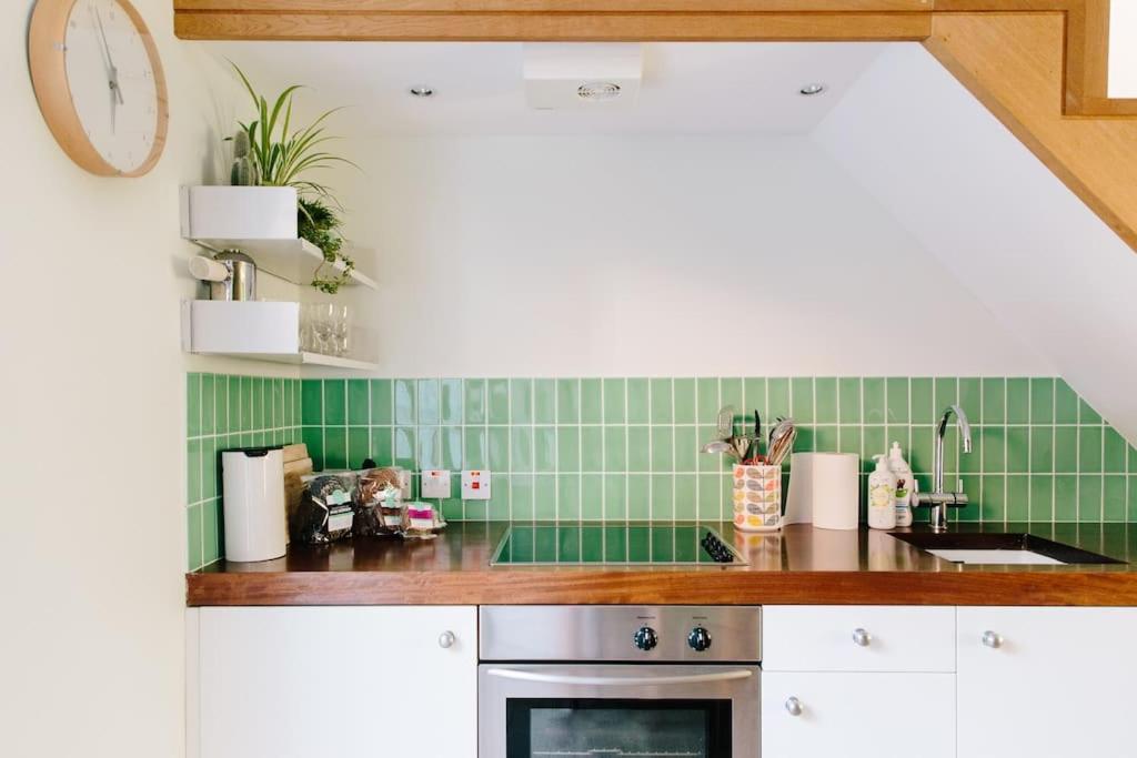 Villa Cute 1 Bed Townhouse In Jericho Oxford Exterior foto