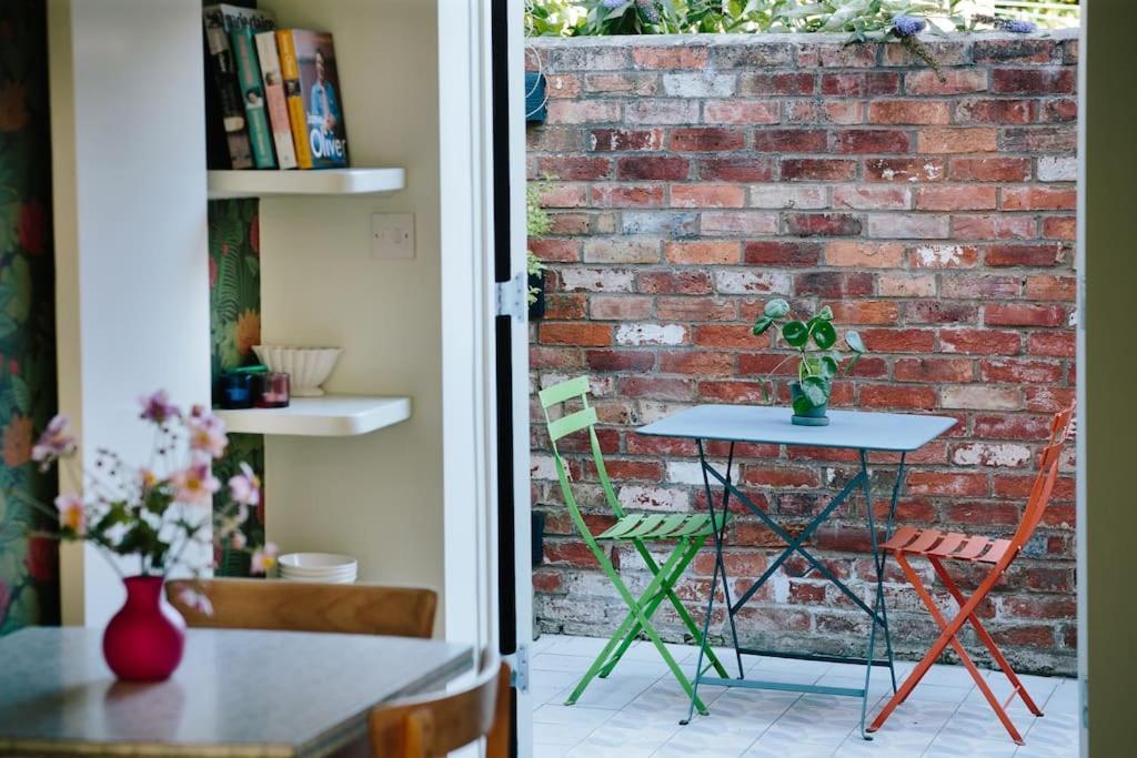 Villa Cute 1 Bed Townhouse In Jericho Oxford Exterior foto